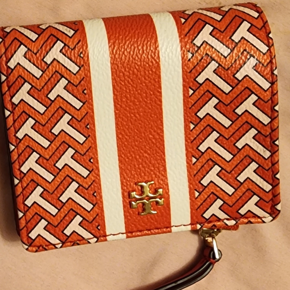 Tory Burch T Wallet